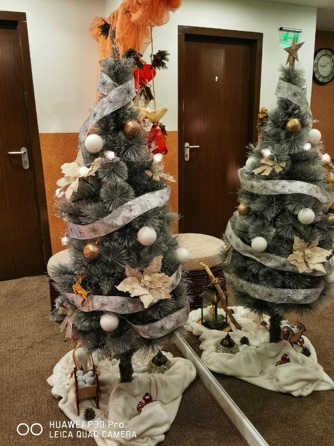 Hotel Swiss Shumen Luaran gambar
