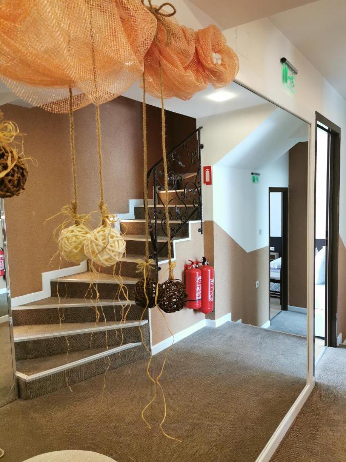 Hotel Swiss Shumen Luaran gambar